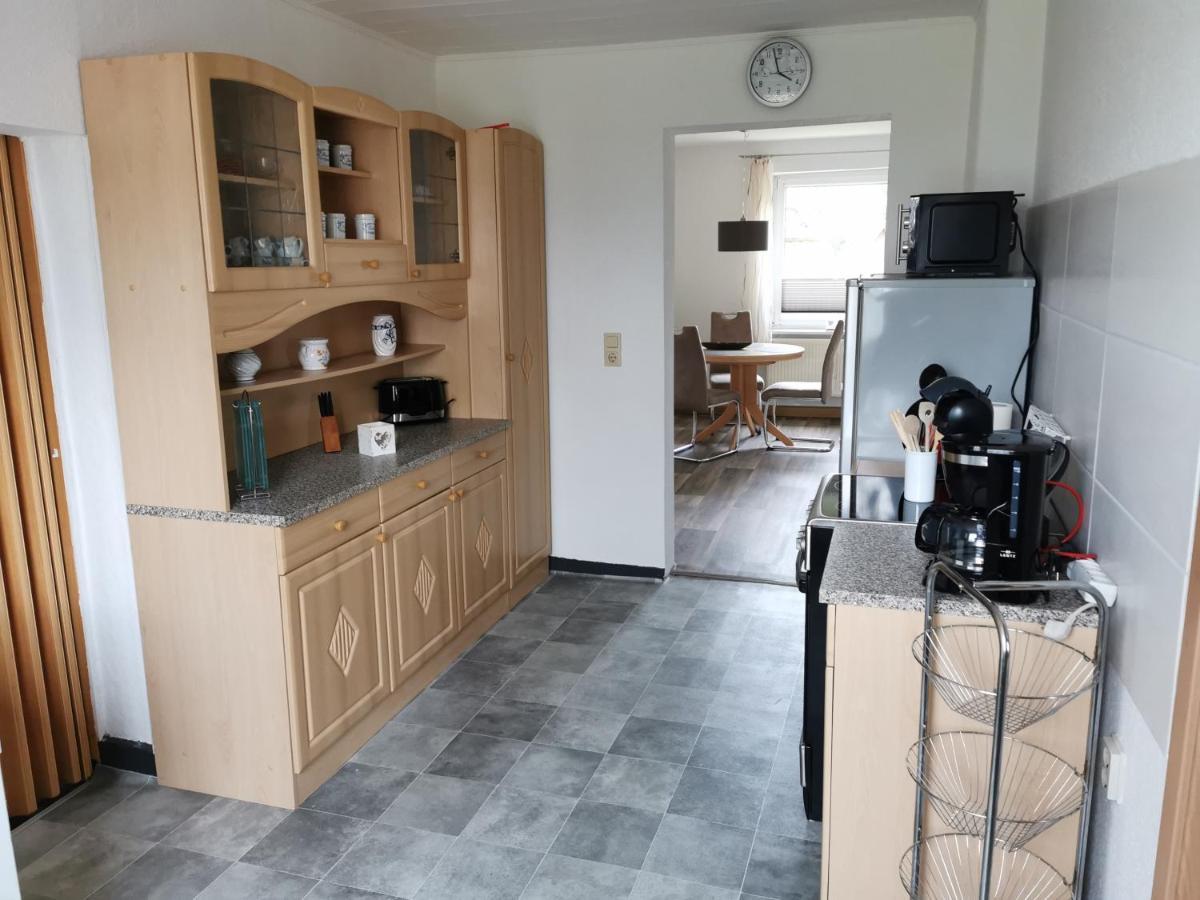 Ferienwohnung Am Stadtrand Garz Ruegen Ngoại thất bức ảnh